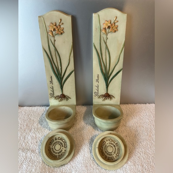 Ibis & Orchid Design Inc “Boxes of Light” tea light holders - Picture 2 of 3